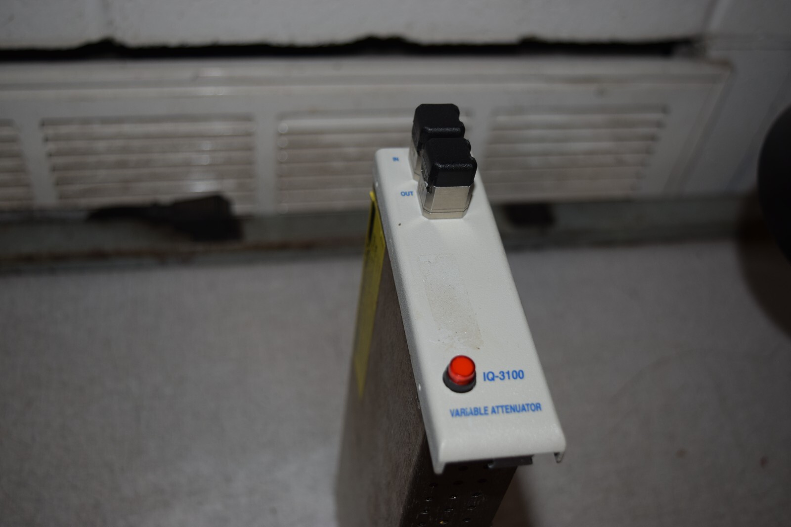 EXFO Electro Optical Engineering IQ-3100-B-EI Variable Attenuator