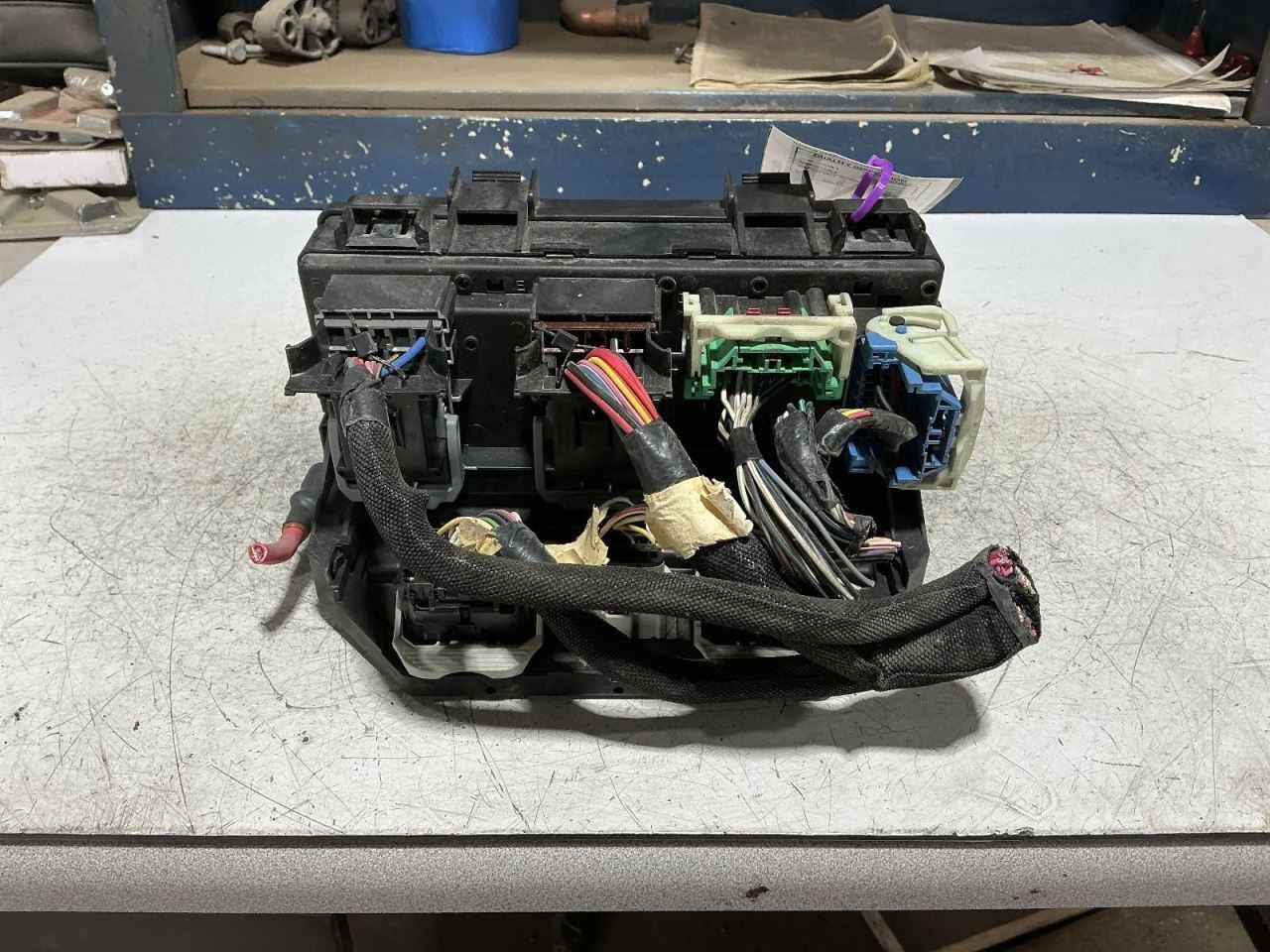 Chassis ECM Multifunction Includes Fuse Box Fits 15 WRANGLER 870859