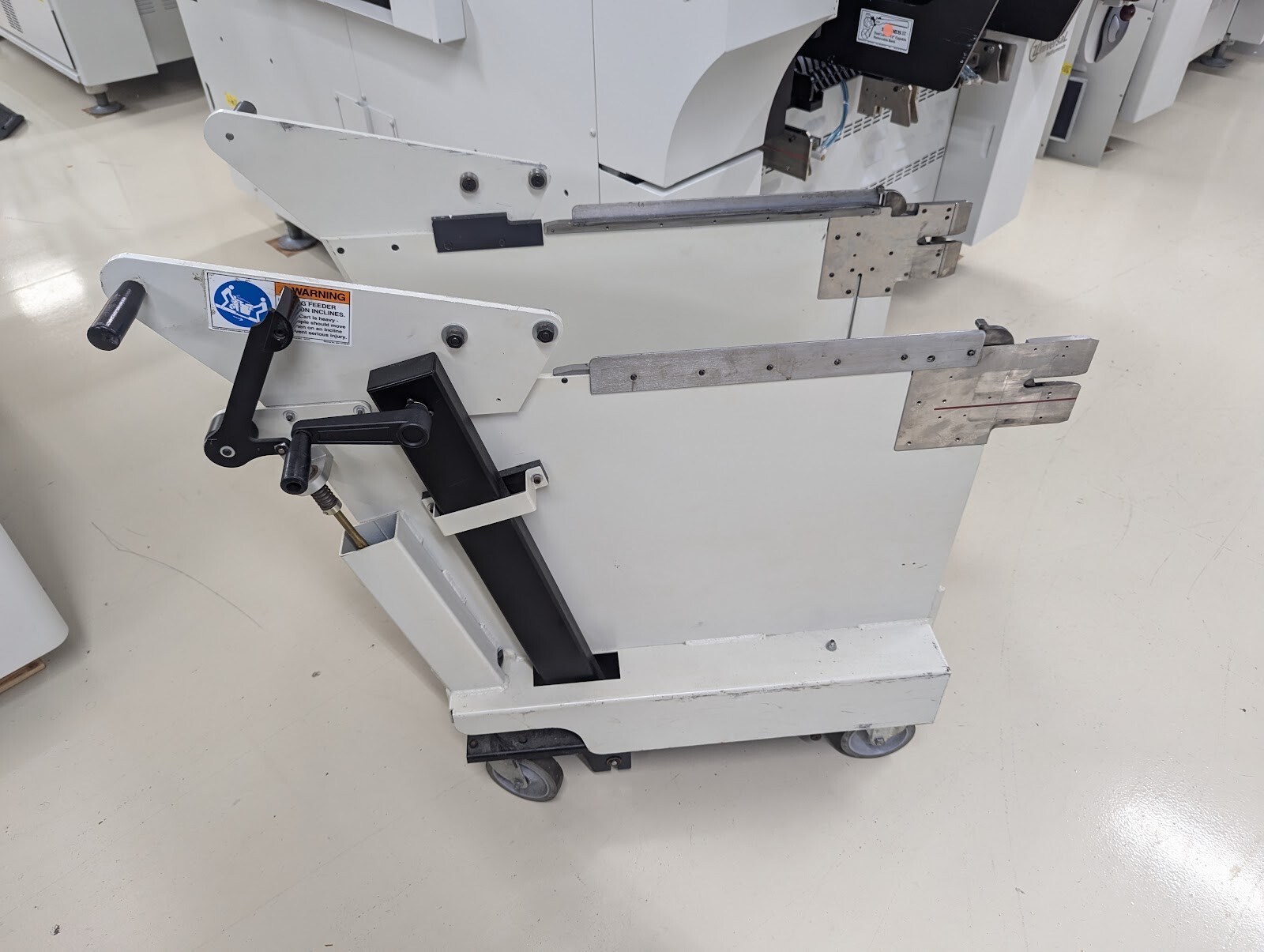 Universal Instruments Feeder Transfer Cart 48401809 Feeder Bank Change Cart