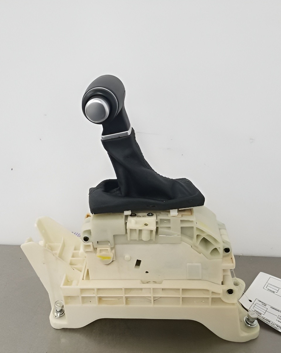 2021-2024 Kia K5 Automatic Floor Shifter Assembly OEM