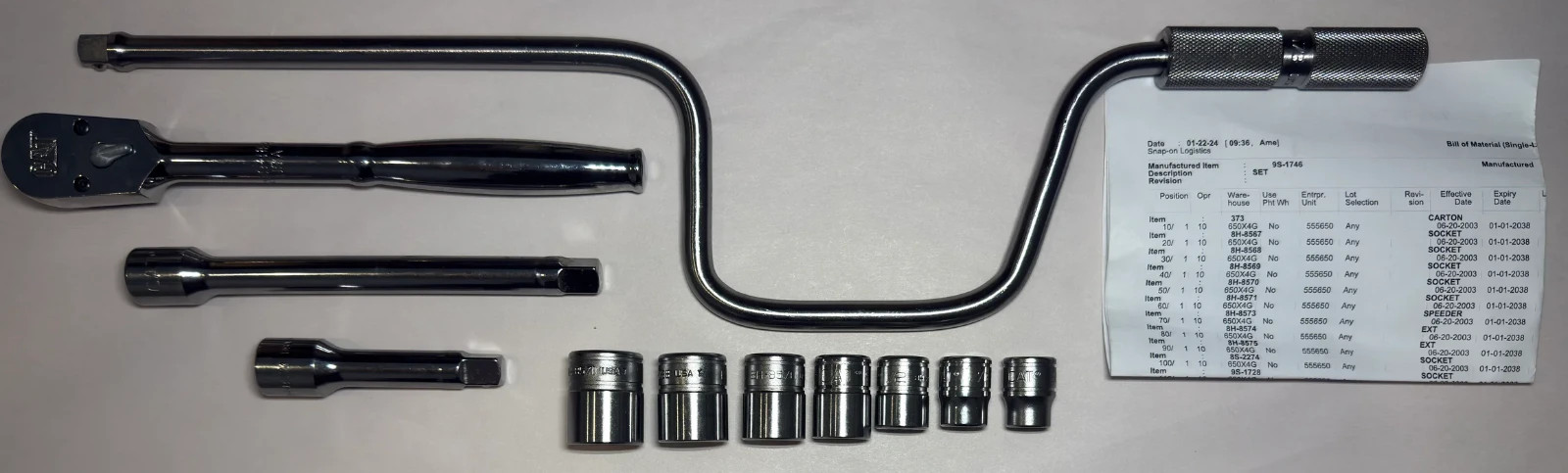 Caterpillar Tools 11pc Ratchet & Socket Set 9S-1746 3/8" Drive 12 pt 7/16-3/4