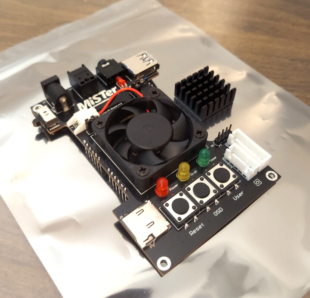 MiSTer FPGA Digital IO Board V1.2 Black w/ Fan and Heat Sink