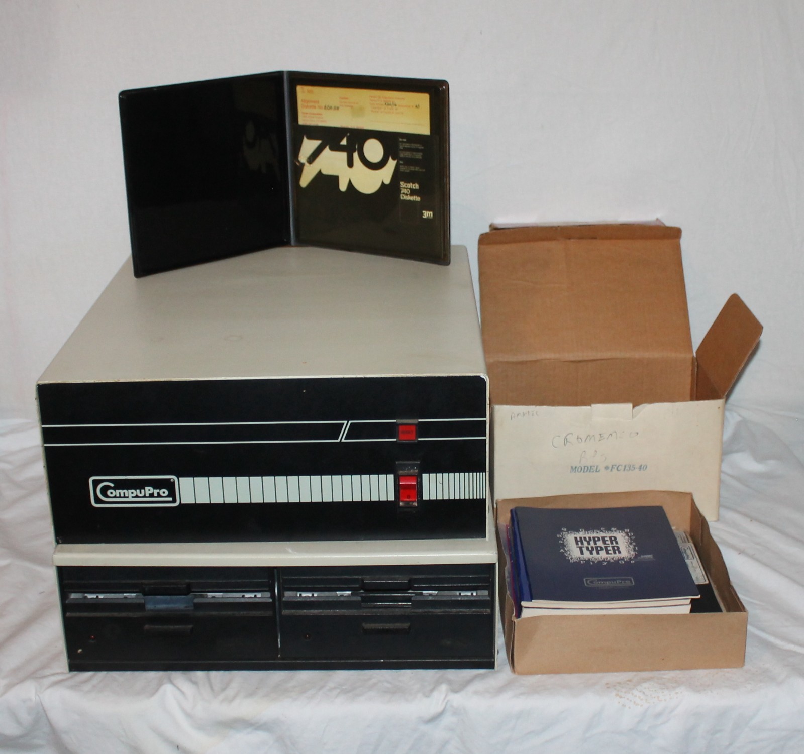 CompuPro 8/16 S-100 Computer System – Z80/80286 – Dual 8" Floppy – Vintage