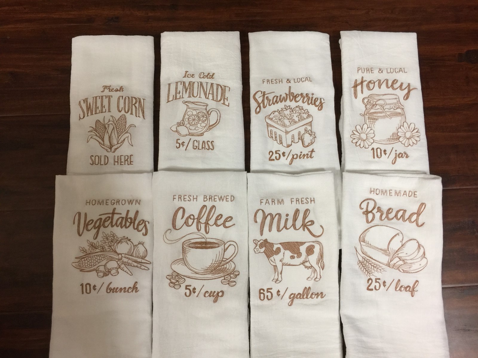 VINTAGE FARMERS MARKET FLOUR SACK TOWELS