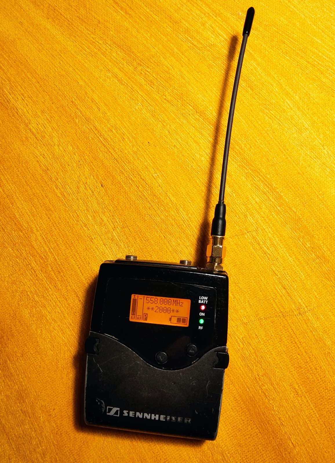 Sennheiser EK 2000 Receiver, SMA Antenna Mod. Frequency Range Gw.