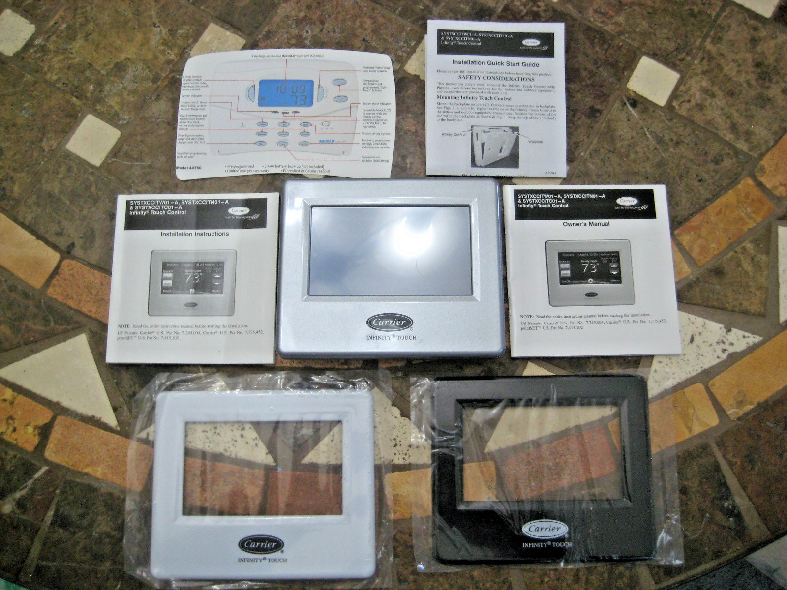 Carrier SYSTXCCITN01-A Version 10 Infinity Touch Programmable Thermostat NICE