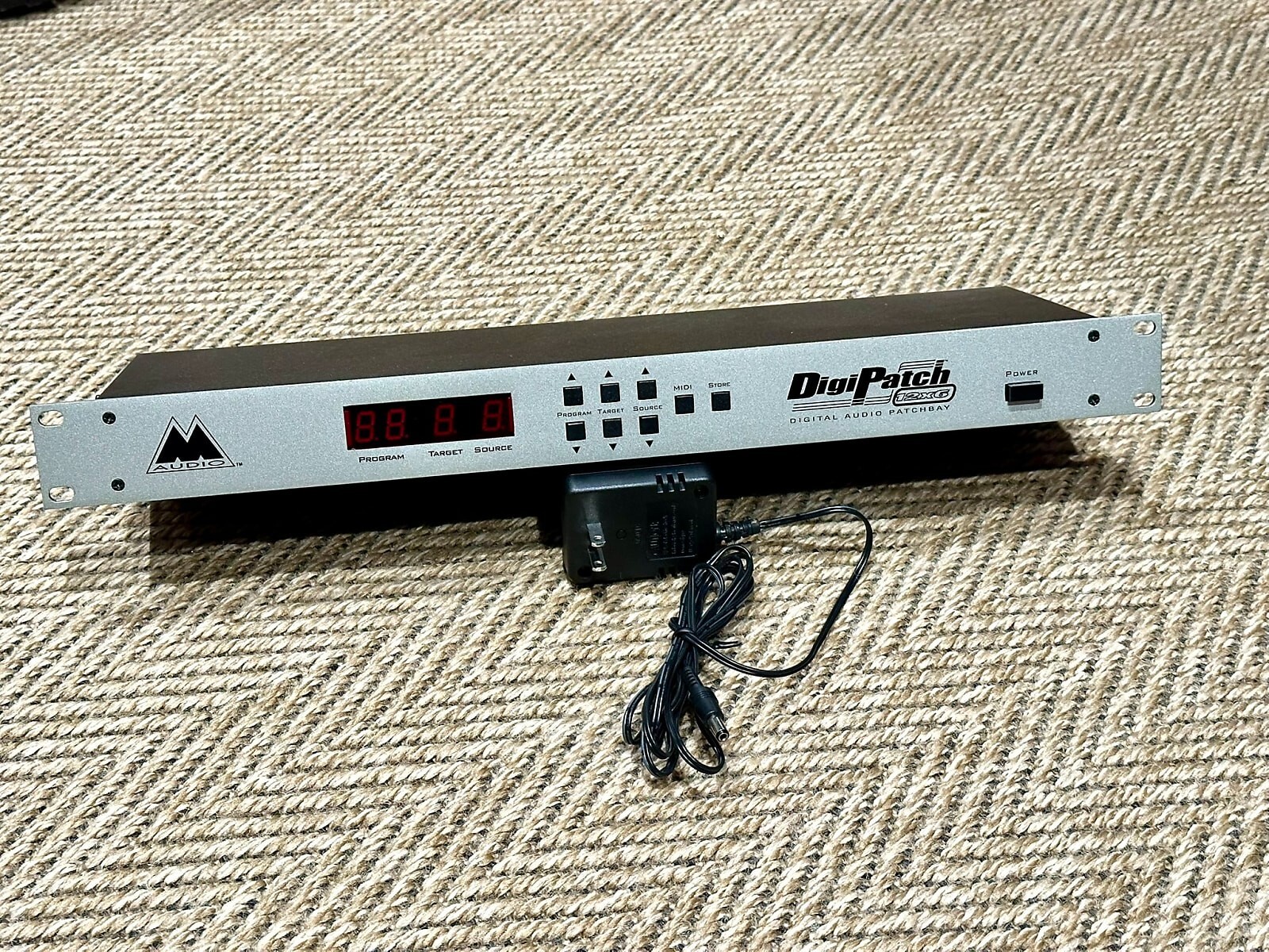 -- RARE -- M-Audio DigiPatch 12x6 (ADAT/Spdif Digital Patchbay)