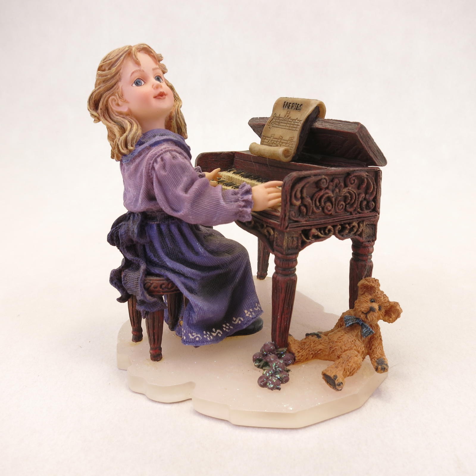 Yesterday’s Child The Dollstone Collection #3574 Musical Memories Lauren