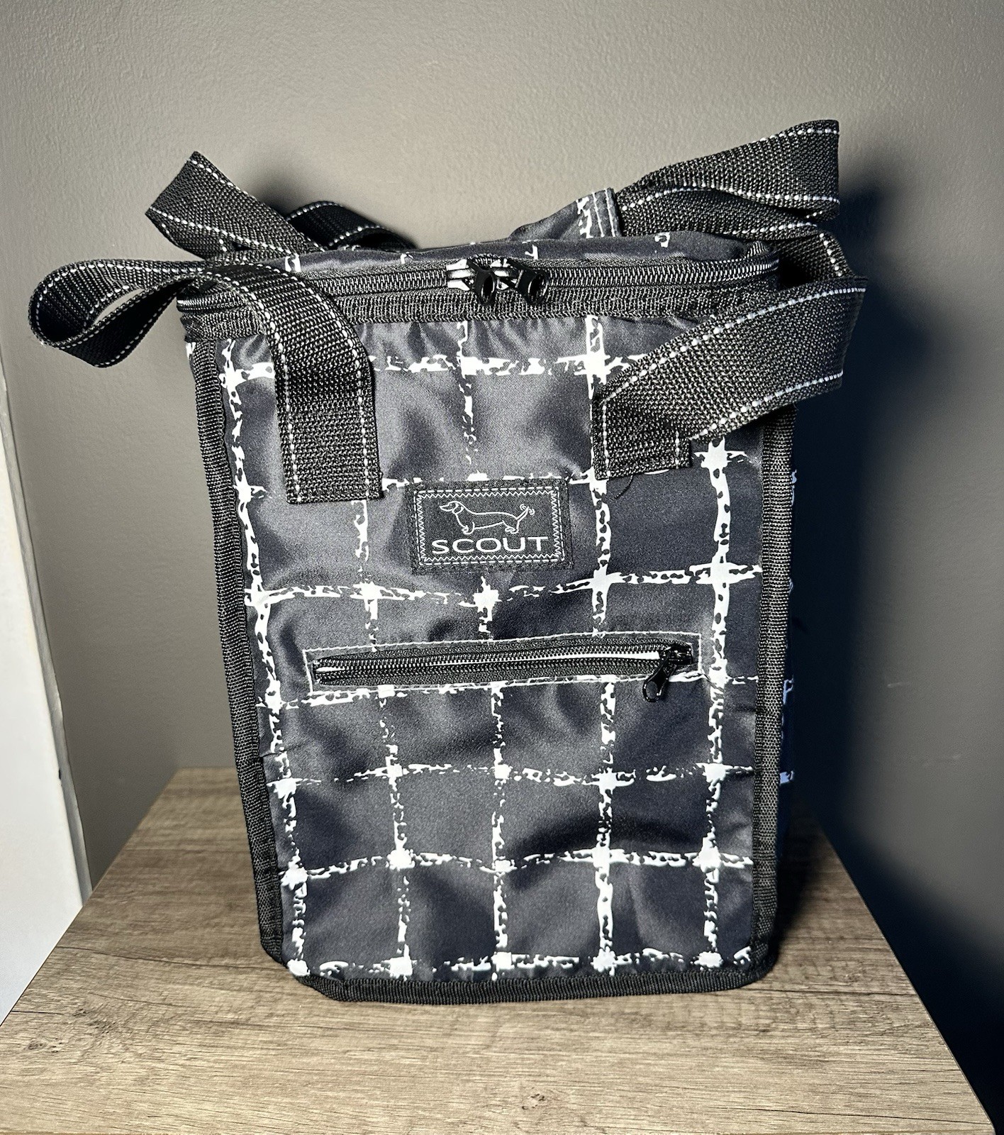 Scout Pleasure Chest Soft Cooler Black & White Double Handle Shoulder