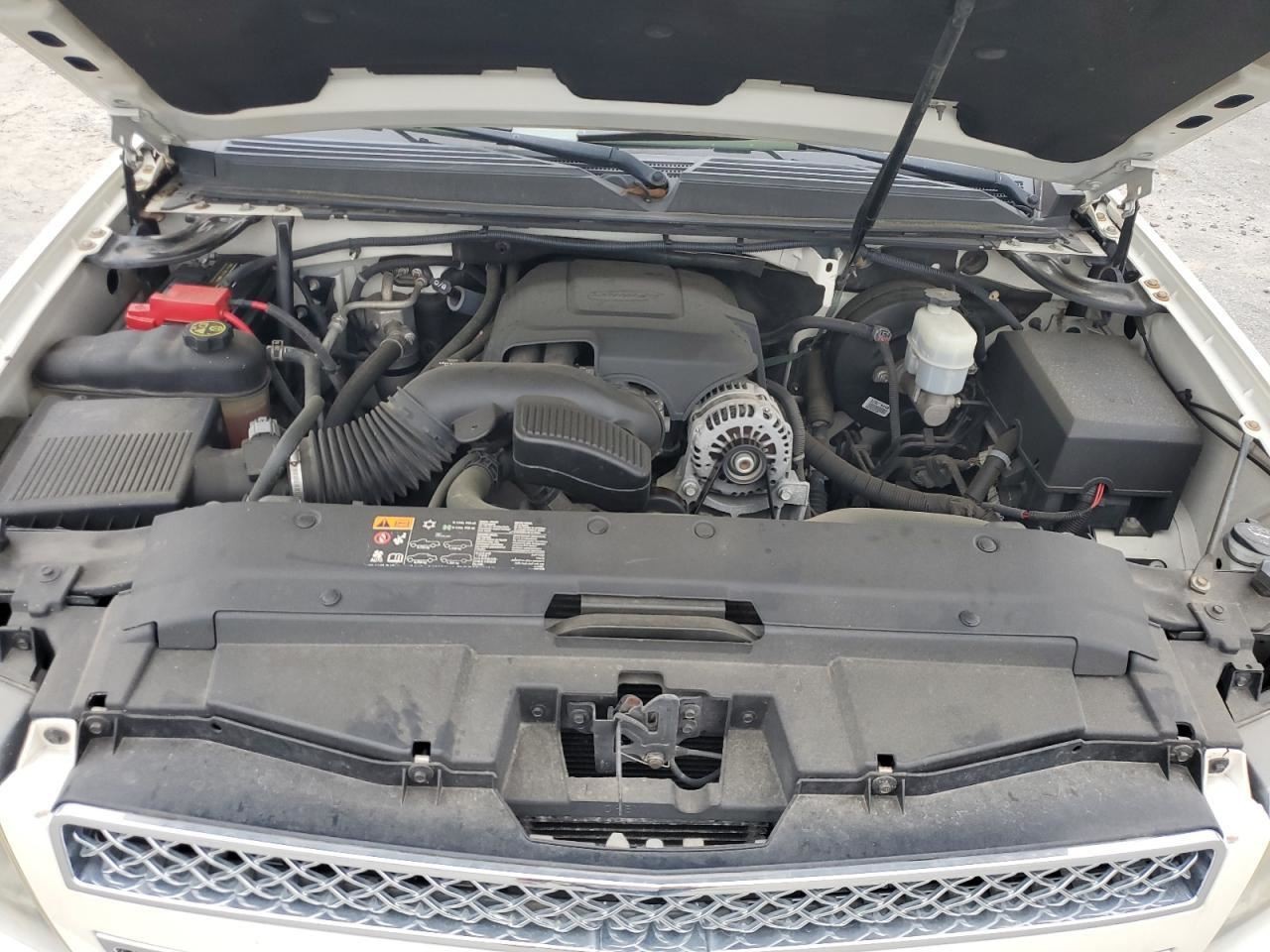 Fuse Box Engine Fits 10-14 ESCALADE 4879766