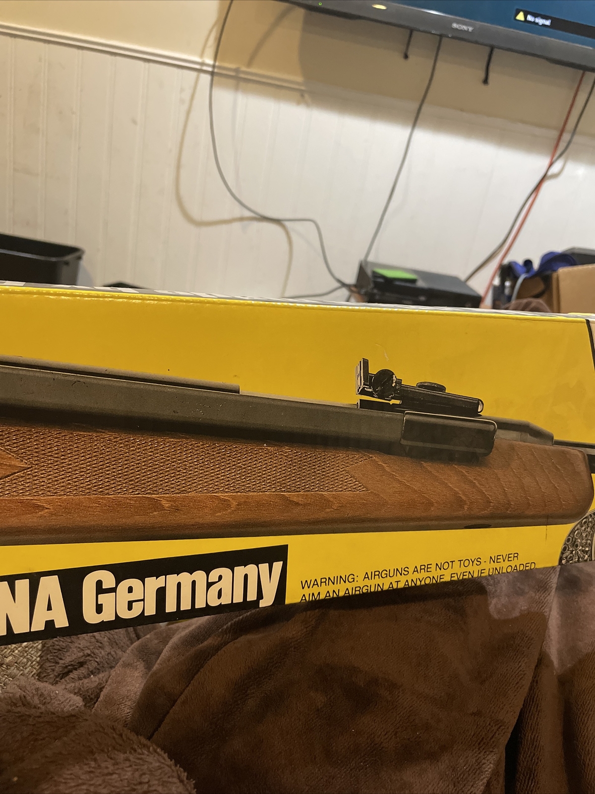 Vintage RWS Diana Air Rifle BOX ONLY W Germany