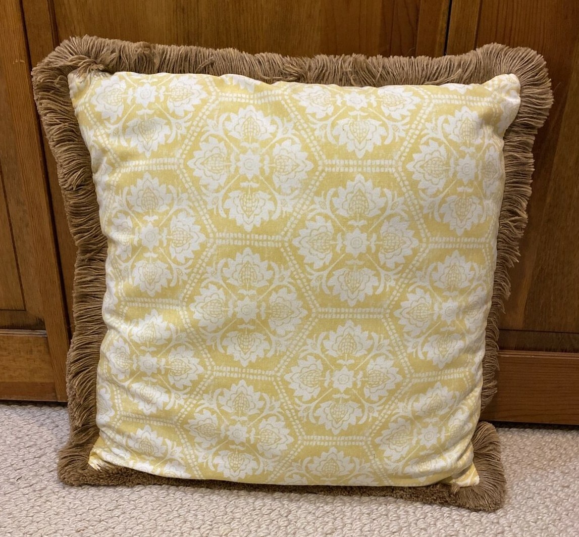 TAHARI Home Lg 21" Complete PILLOW Zip Cover Burlap Fringe