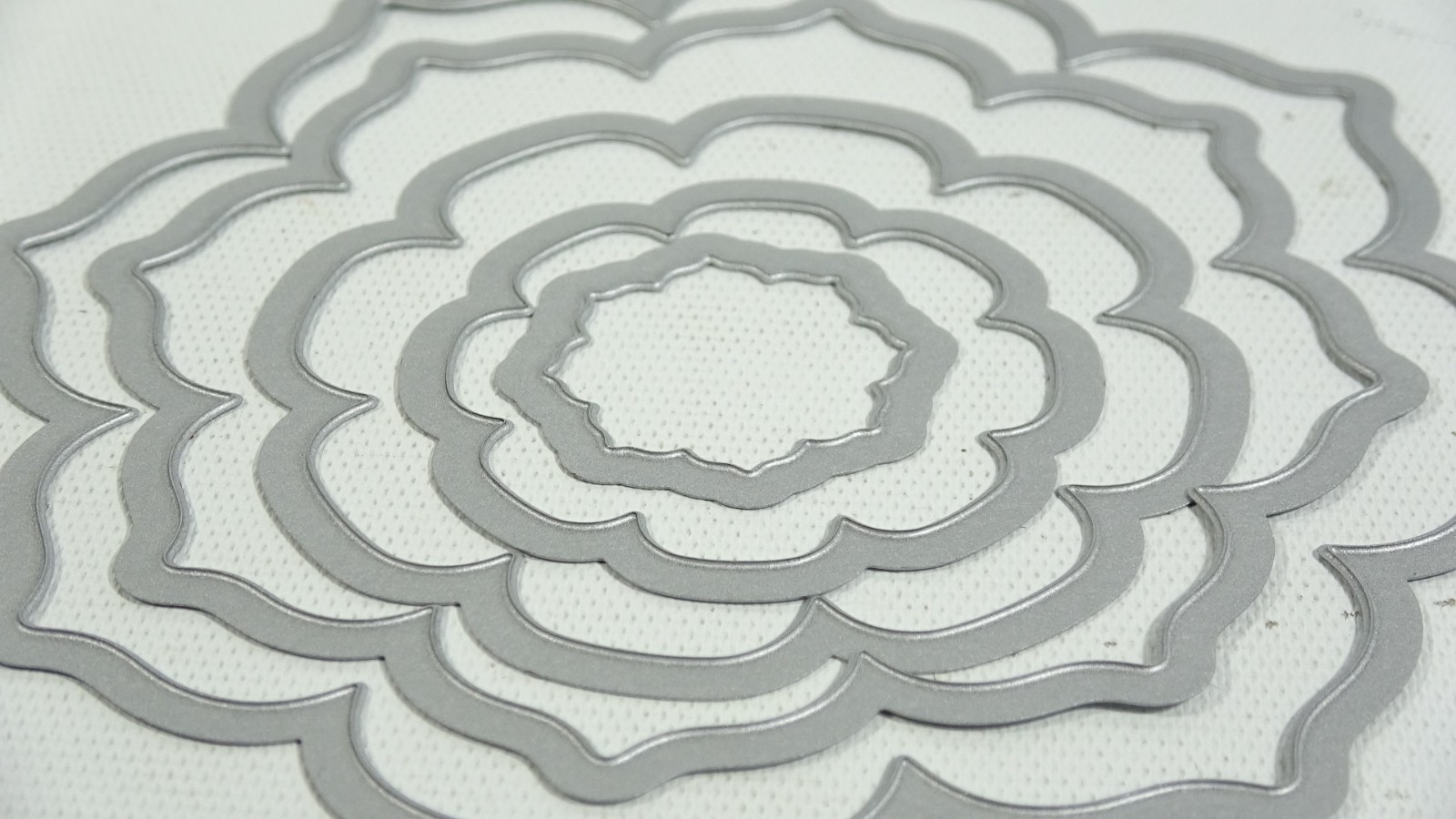 Stampin Up Sizzix Framelits Floral Frames 127012