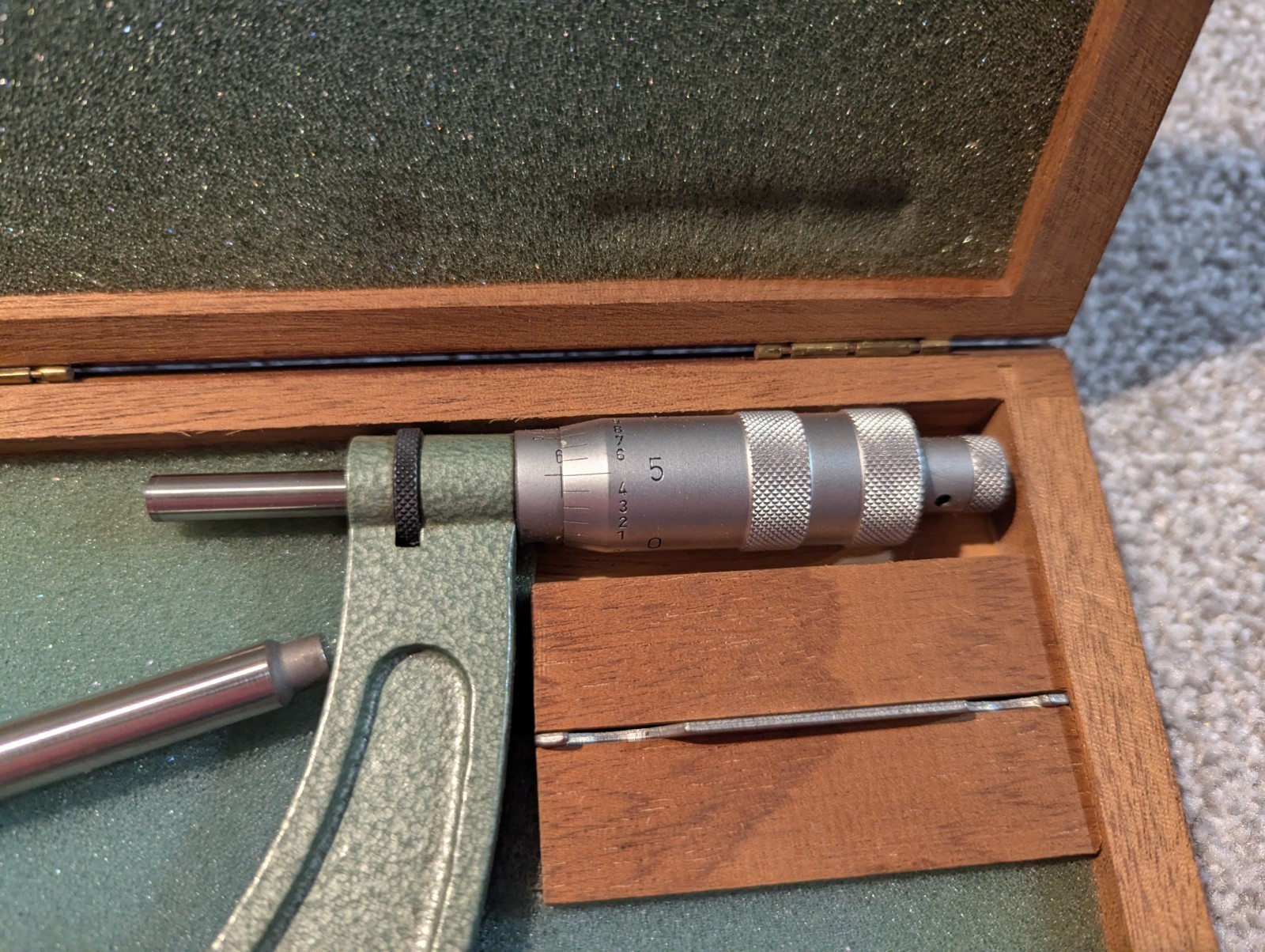 Fowler Helios Micrometer 6-7" .0001 With Setting Standard + Wood Box