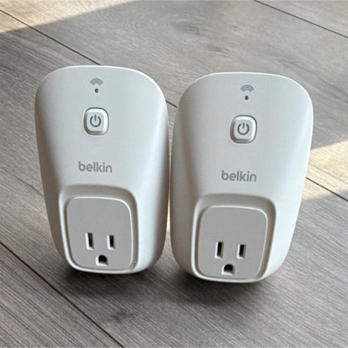 Belkin Wi-Fi Smart Plug F7C027 Set of 2 WeMo Compatible Wireless White Indoor