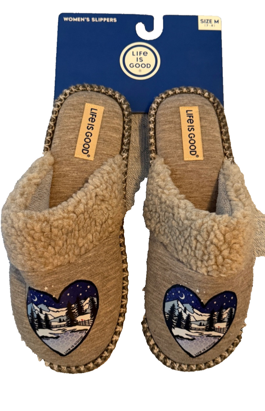 womens M 7/8 slip on moccasins slippers faux fur winter heart scene NWTS