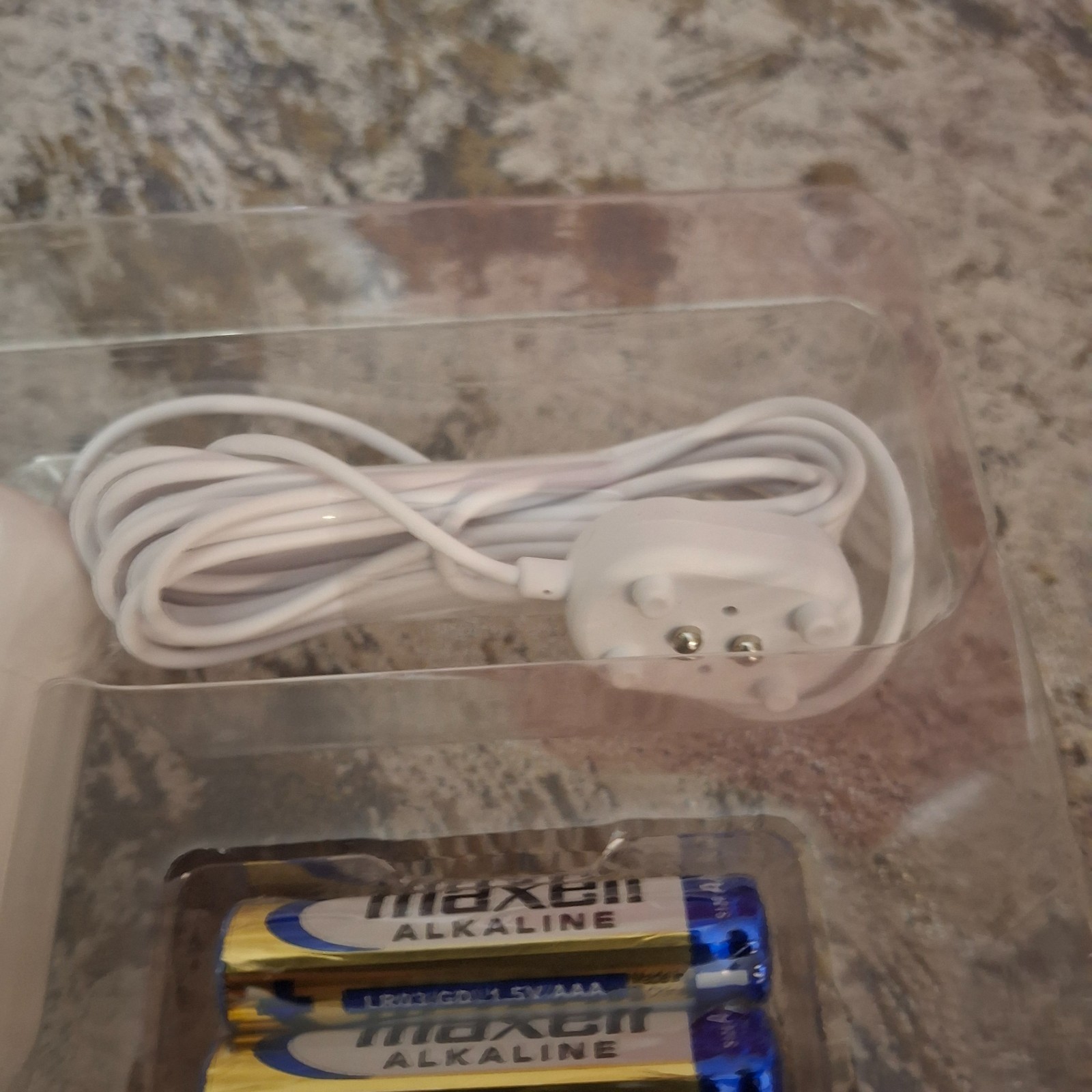 Swann Leak Alert Sensor Model SWIFI-LEAK White Pipe Appliance Leak Detector