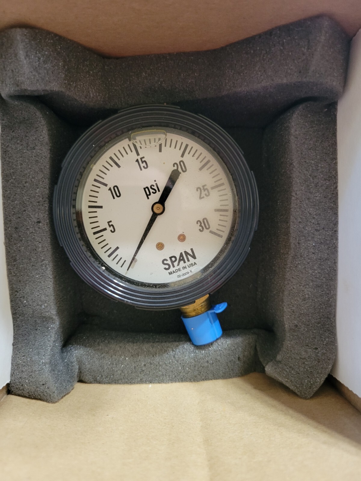 Span Lfs-210-30-G-Kemx Pressure Gauge, 0 To 30 Psi, 1/4 In Mnpt, Plastic, Black