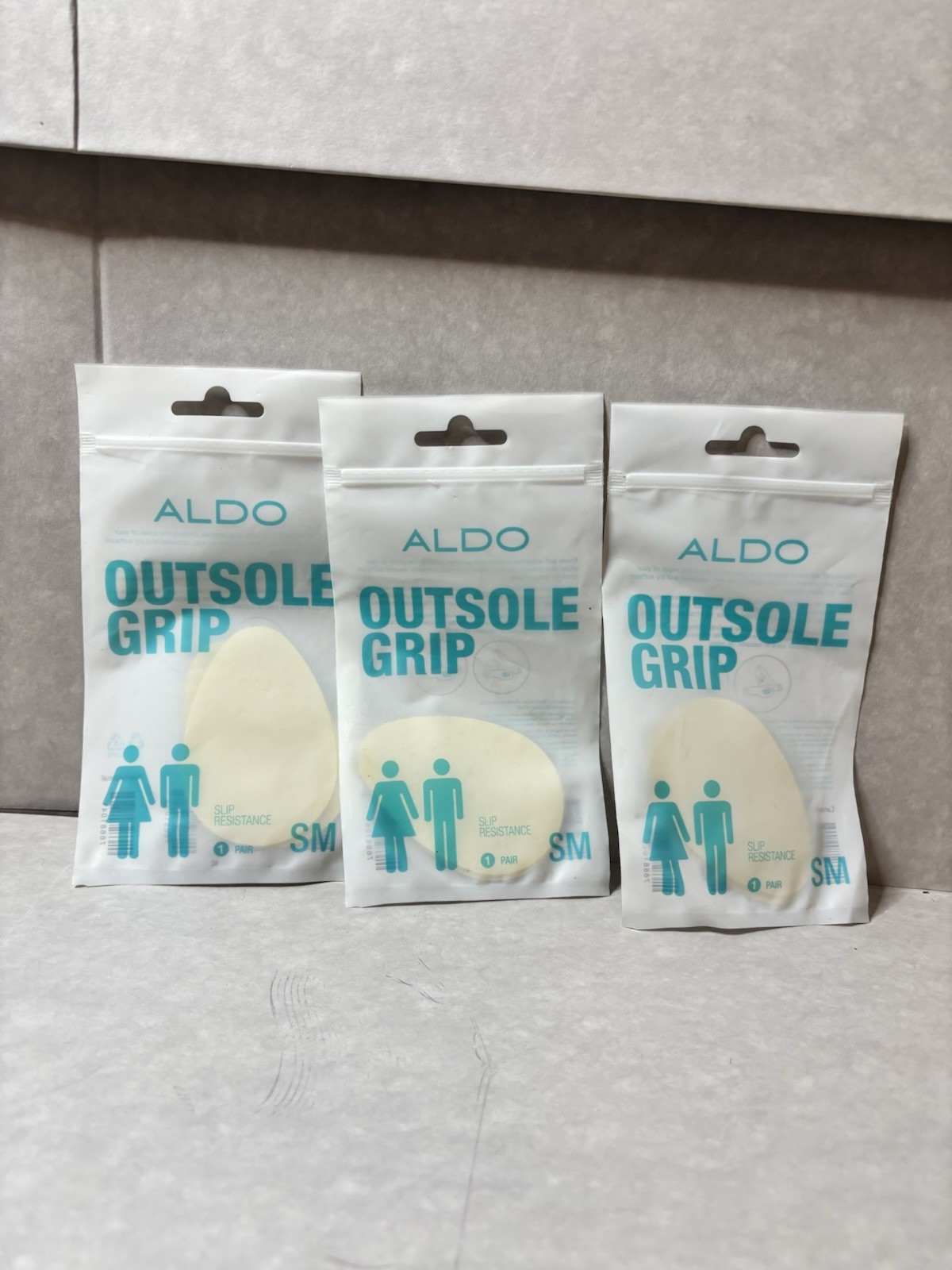 Aldo Outsole Grip 3 count