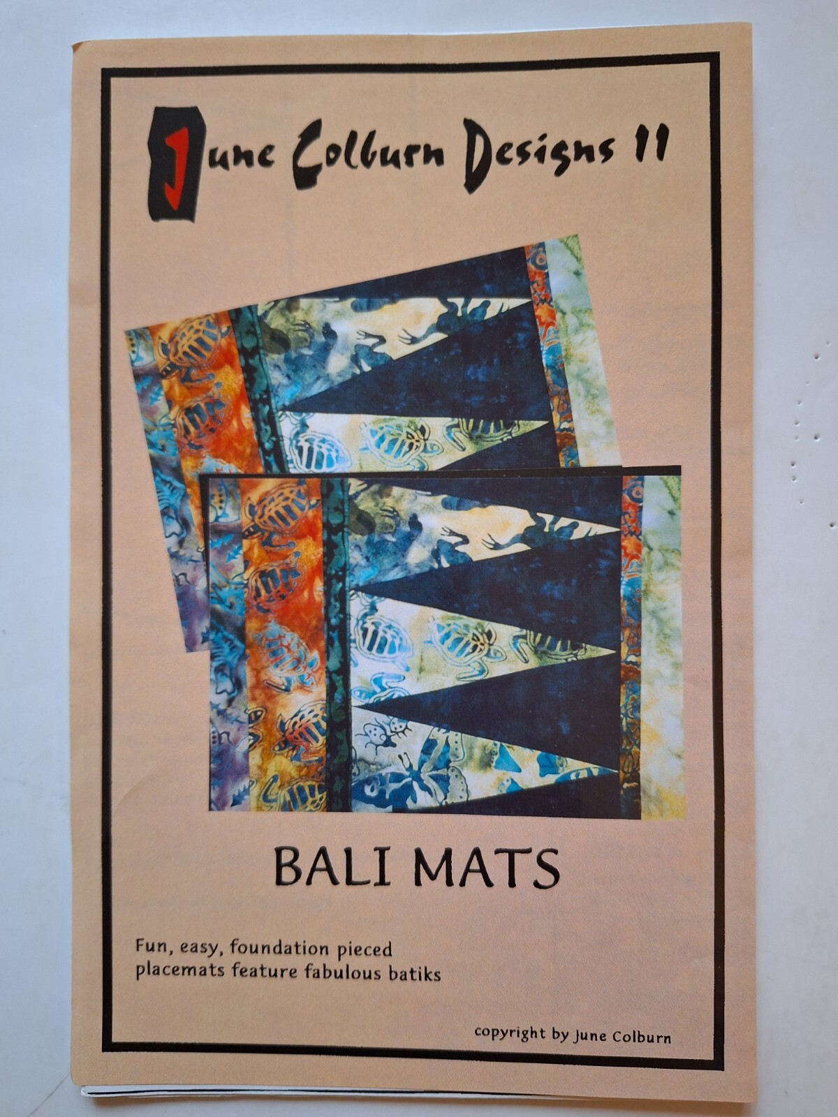 Quilt Pattern: Bali (place) Mats featuring Batiks, size 18" x 13"(Q491)