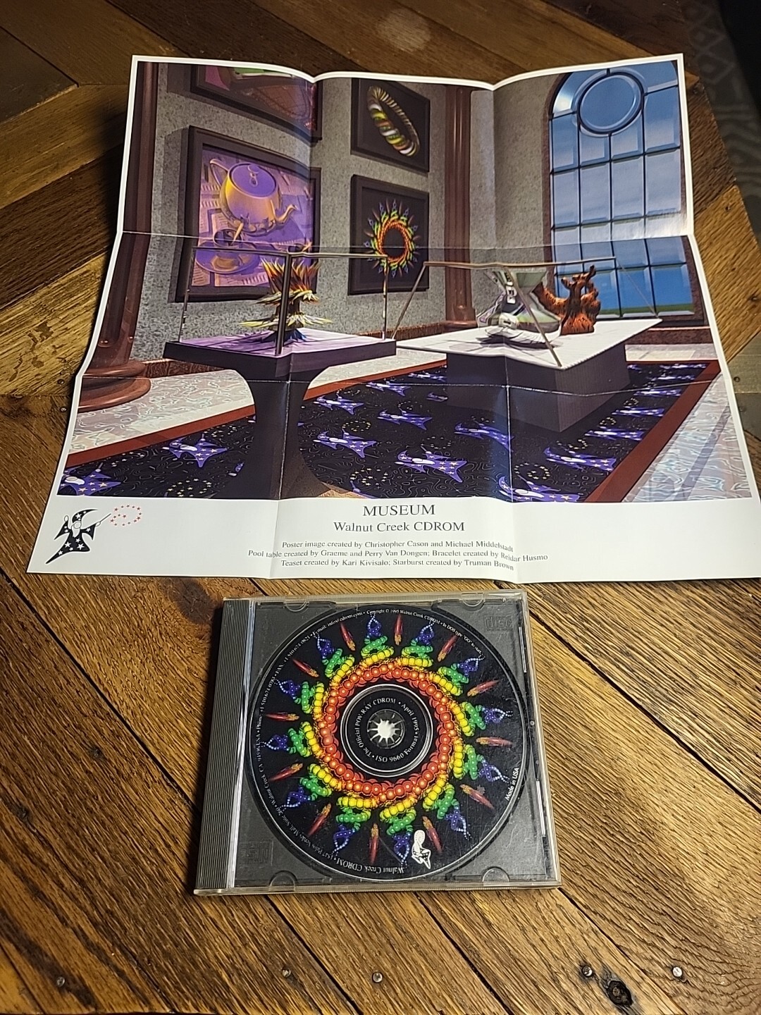 CD-ROM - Raytrace POV-RAY DOS Walnut Creek