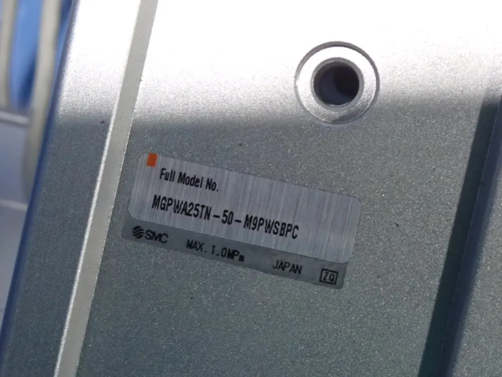 PNEUMATIC CYLINDERS 01261130045
