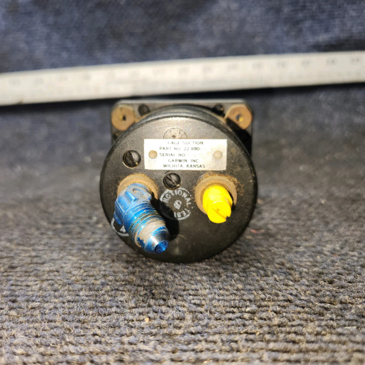 22-880-03 | Garwin | Beechcraft 35-33 | Suction Indicator