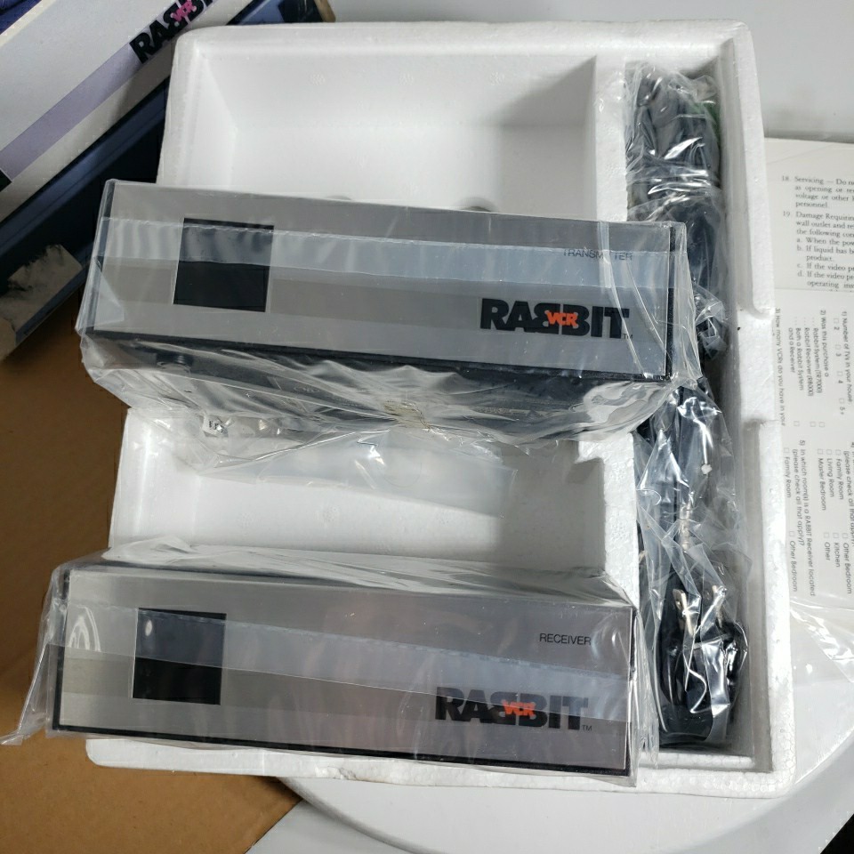 NOB Vtg. Rabbit VCR Multiplying System Model TR-7000, Appears It's a Failed Gift