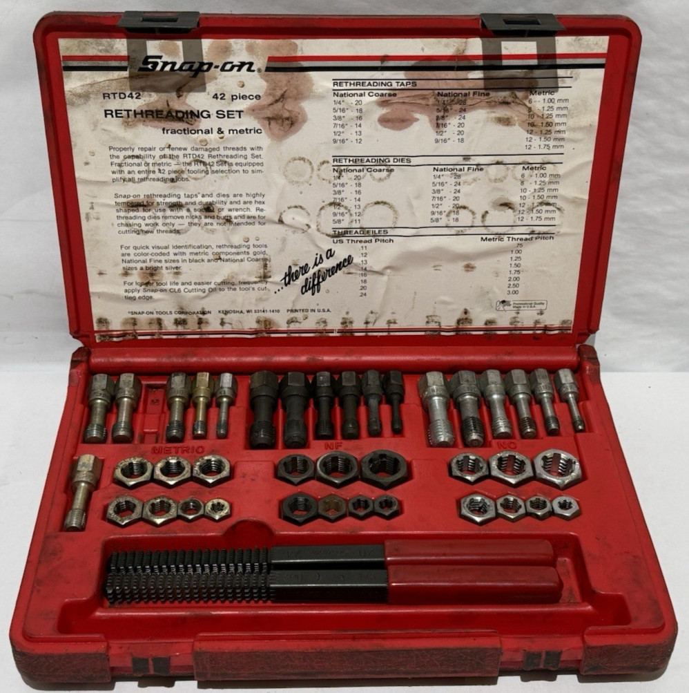 Snap On Tools RTD42 Rethreading Set in Case Threading Tool (Missing 1pc)