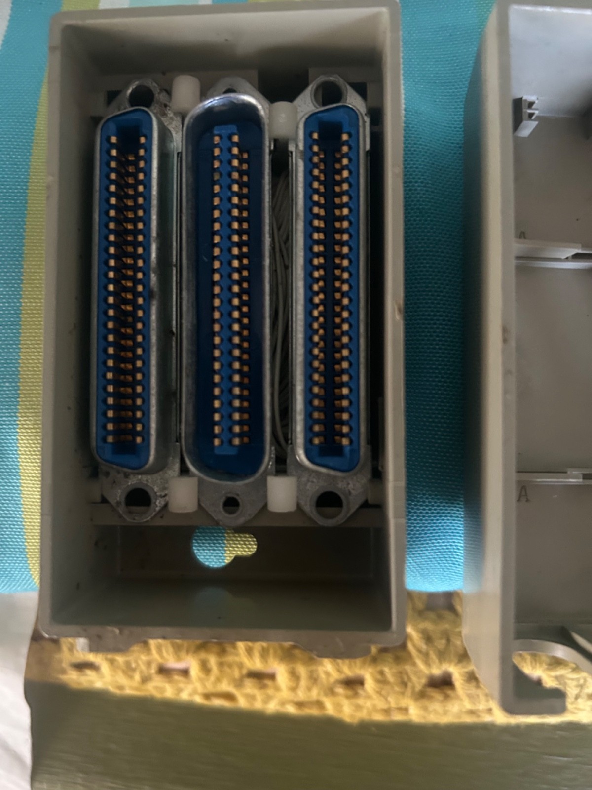 AMPHENOL Connectors KS-19252-L1