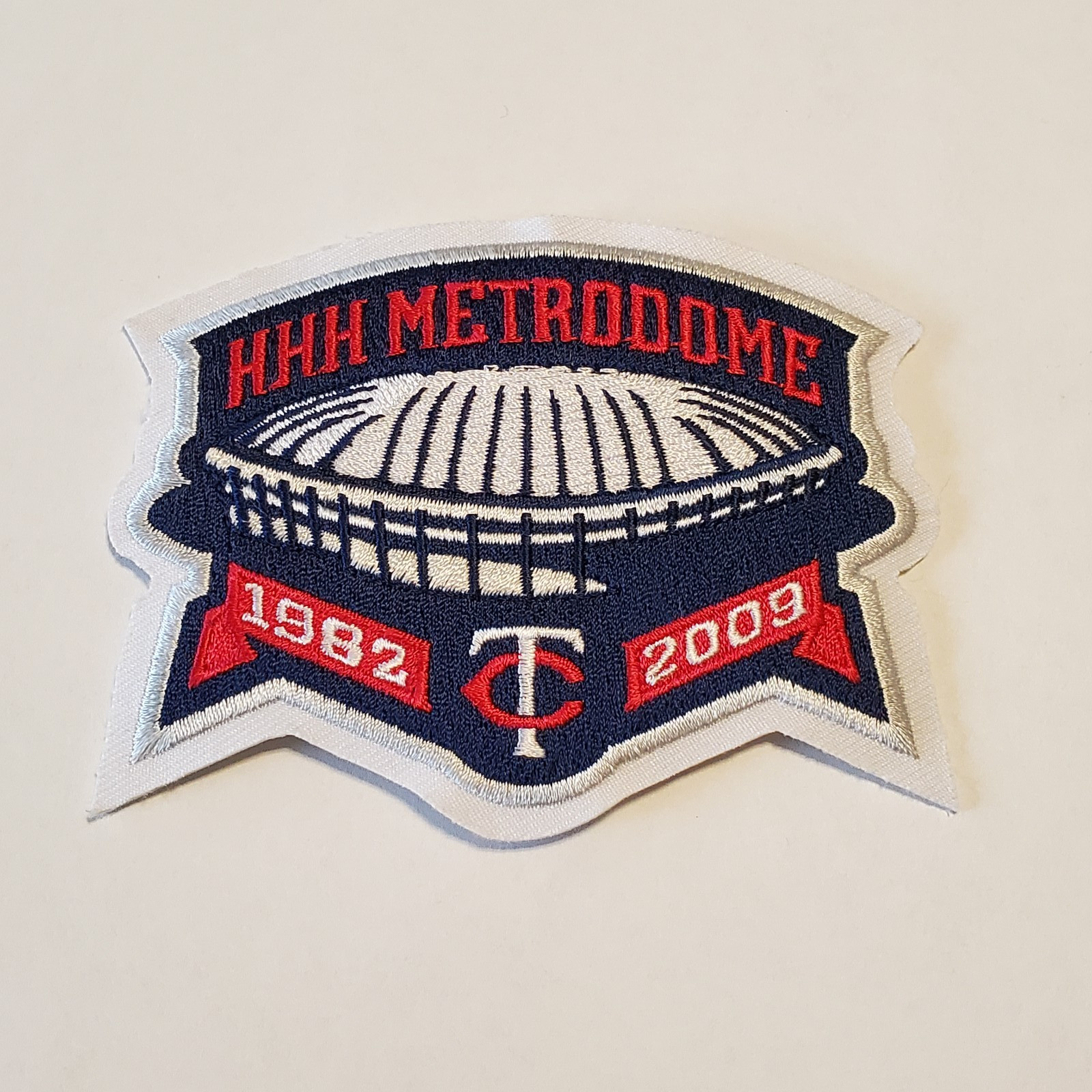 Minnesota Twins - HHH Metrodome 1982-2009 Sleeve Patch