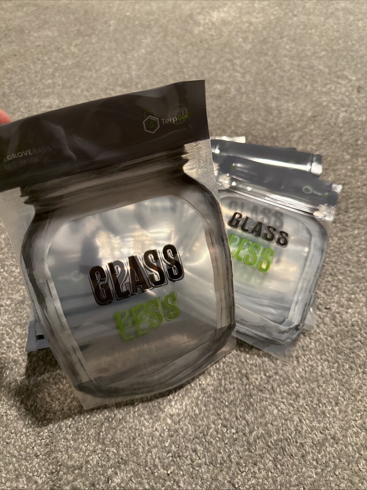 1/2oz 5 TRACK CLEAR UV BLOCKING Glass Less Grove Bags