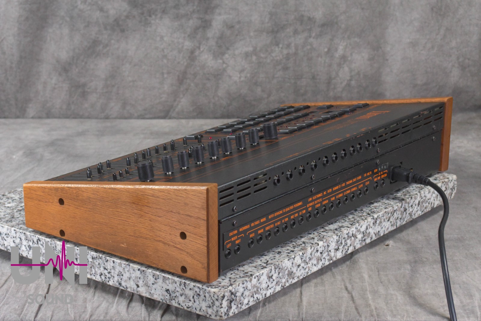 Linn Linn Drum LM-2 Drum Machine in Excellent Condition.