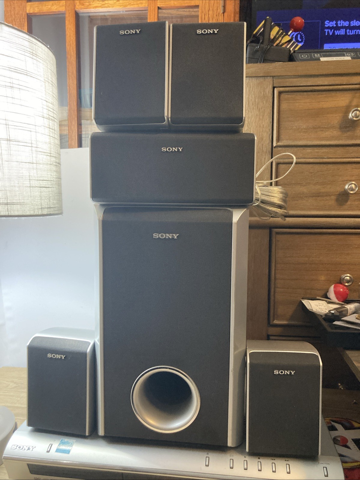 Sony DAV-DZ100 5.1 Channel Home Theater System DVD Tested Works Great No Remote