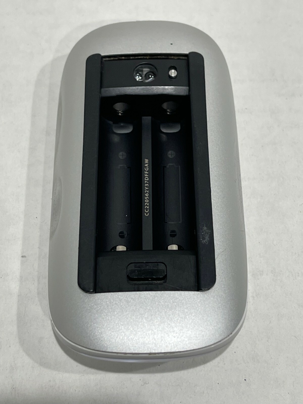 Genuine Apple Mouse A1296 Vdc White Bluetooth Used