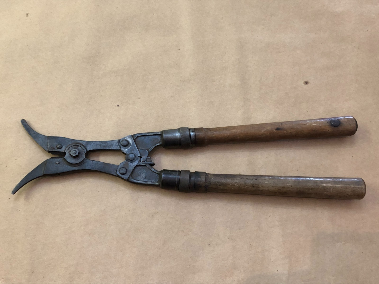 Vintage Original Wood Handle WWII German Engineer’s Barbed Wire Cutters Unmarked