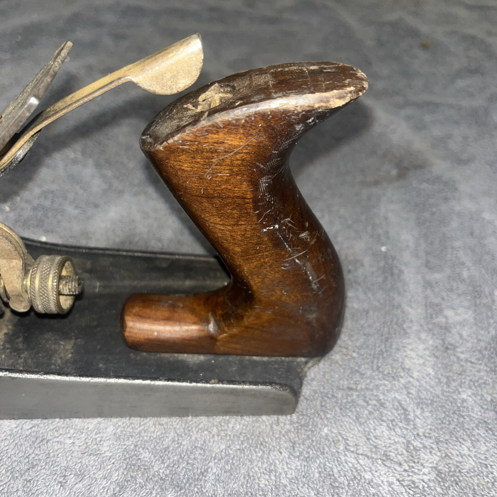 VINTAGE 10" Red Diamond flat bottom wood plane