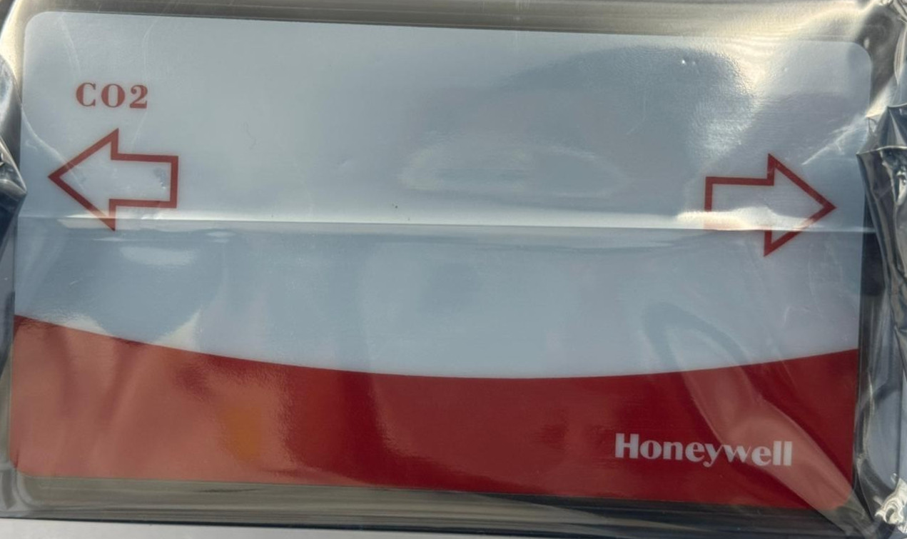 Honeywell C8000D001 C02 SENSOR DUCT MOUNT