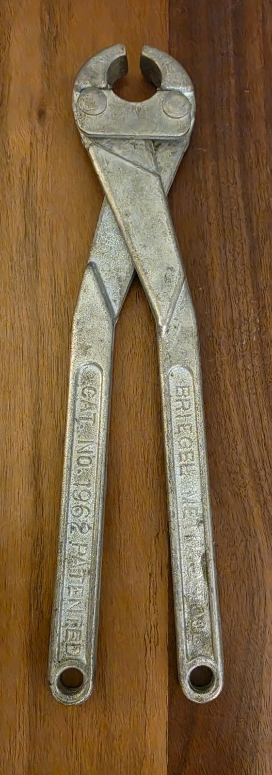 Vintage Briegel Method EMT Conduit Indenter Pliers Cat No 1962 1/2" USA Tool
