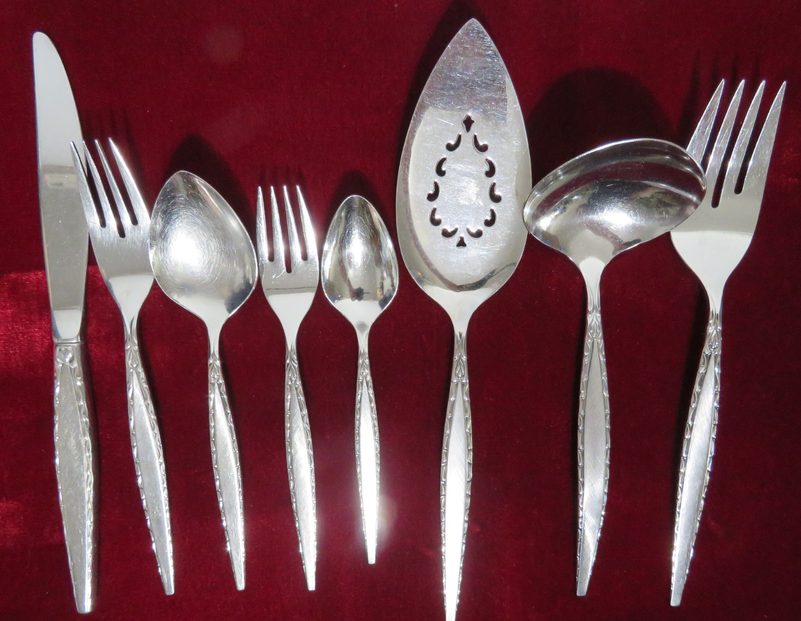 ONEIDA 1968 "Venetia" Stainless Flatware 63 Replacement Pieces uu