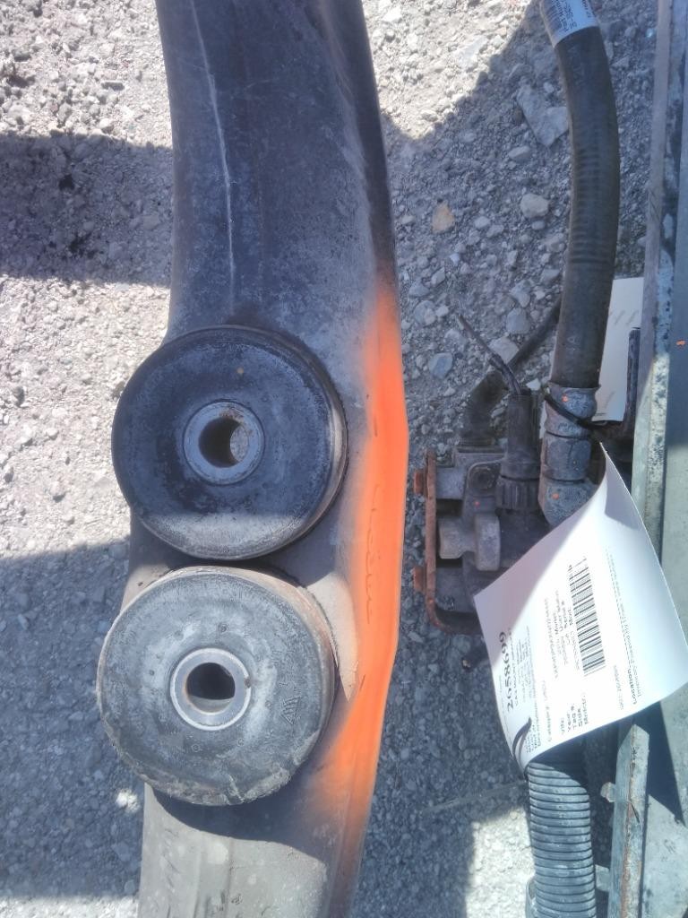 For 2016 PETERBILT 587 CAB MOUNT,BRACKET Left ,  FL