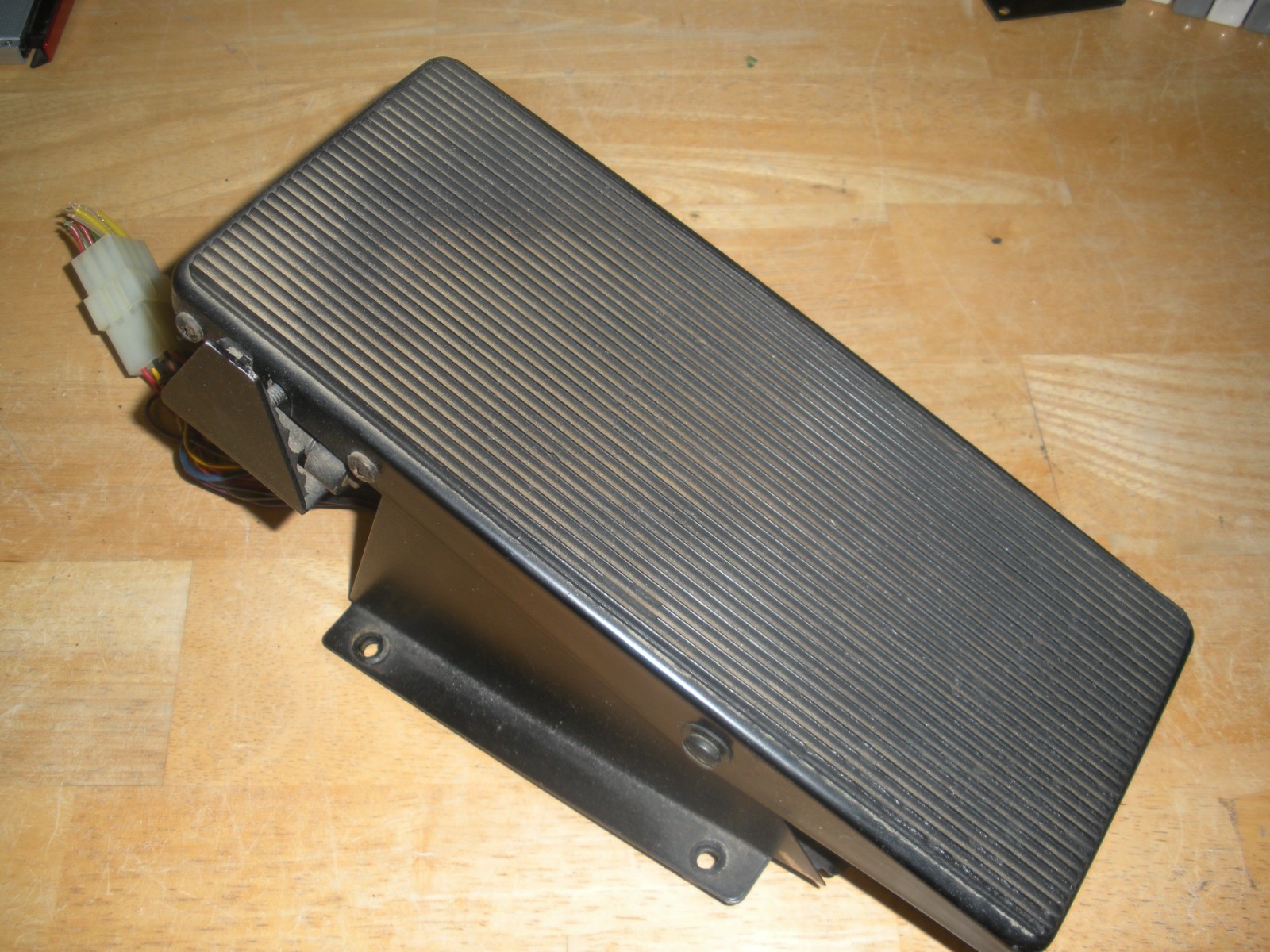 HAMMOND ORGAN PARTS: X-77 Expression / Volume Pedal