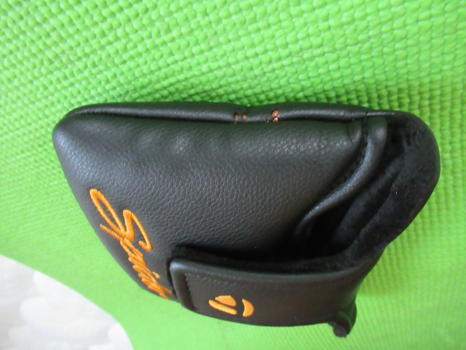 Nice Taylormade Spider putter head-cover hc
