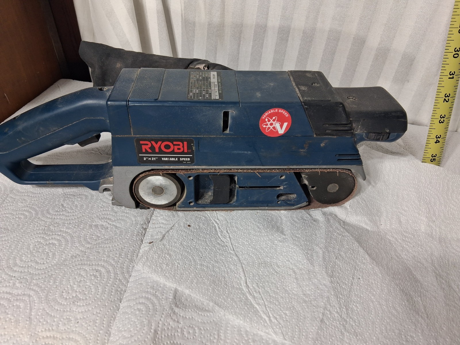 Ryobi BE-321 Type 2 Variable Speed Belt Sander | Belt Size 3" x 21"