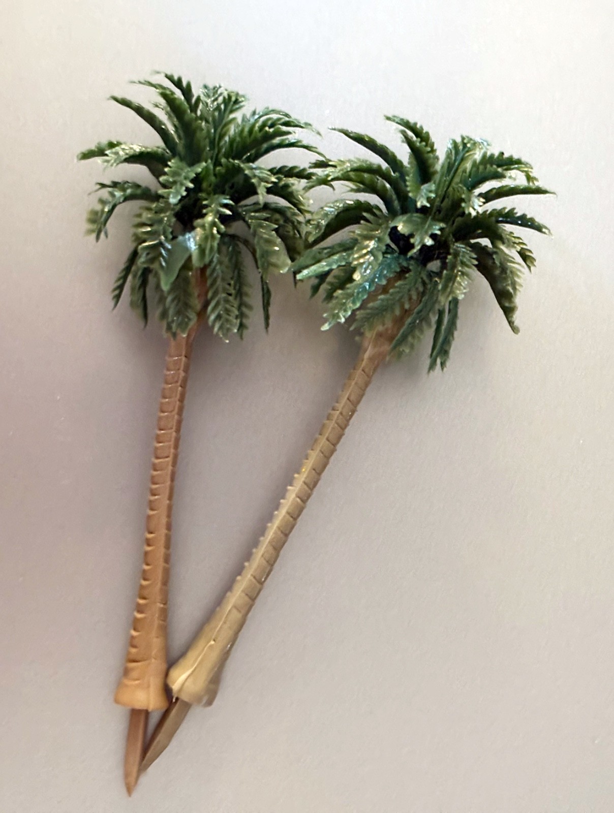 SET OF 2 PALM TREES for NATIVITY-FAIRY GARDEN-TRAINS-DIORAMA 2.5” 7cm PALM TREE