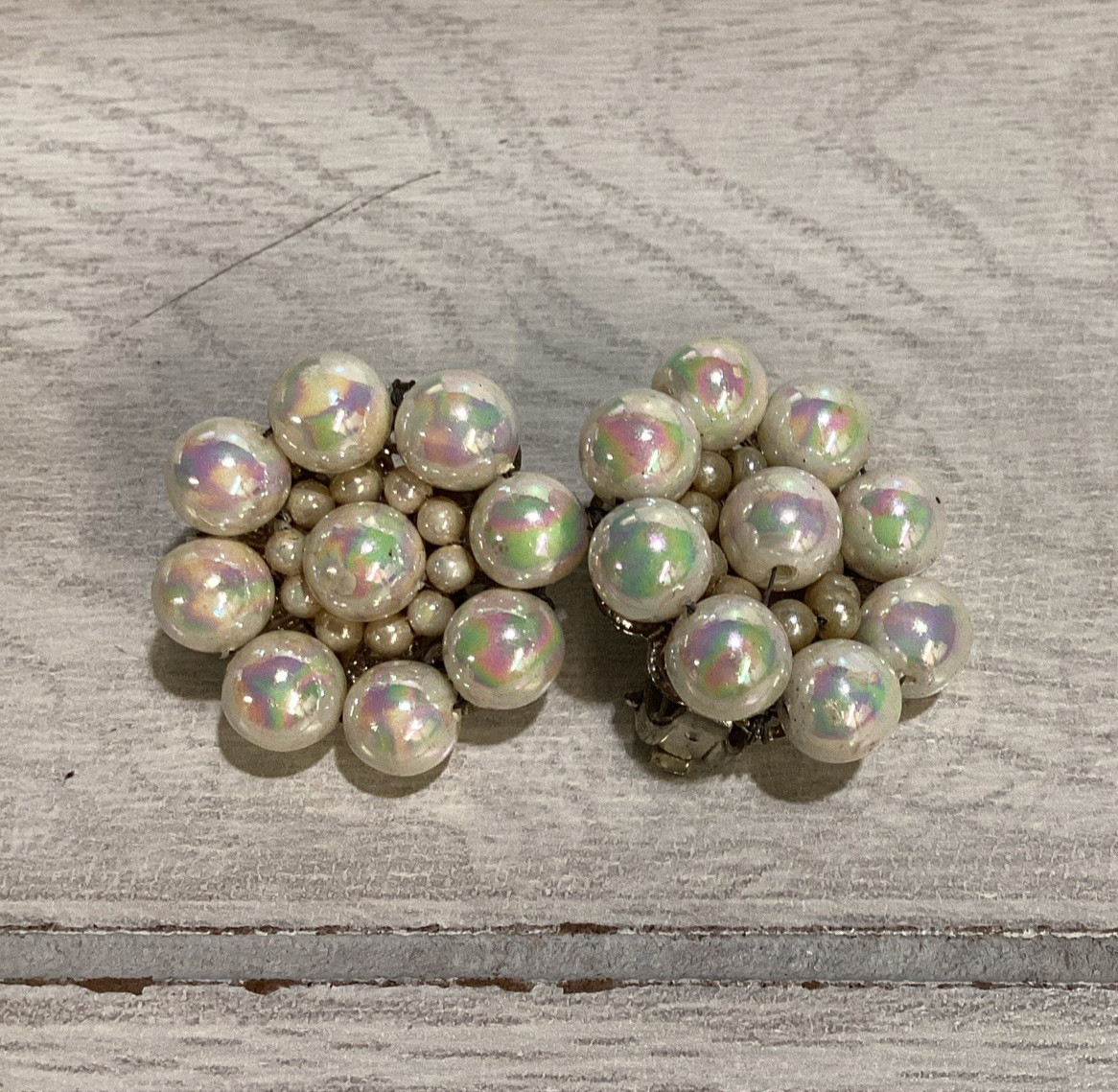Silvertone Clip On Earrings w/ Iridescent Faux Pearl Stones Round A14