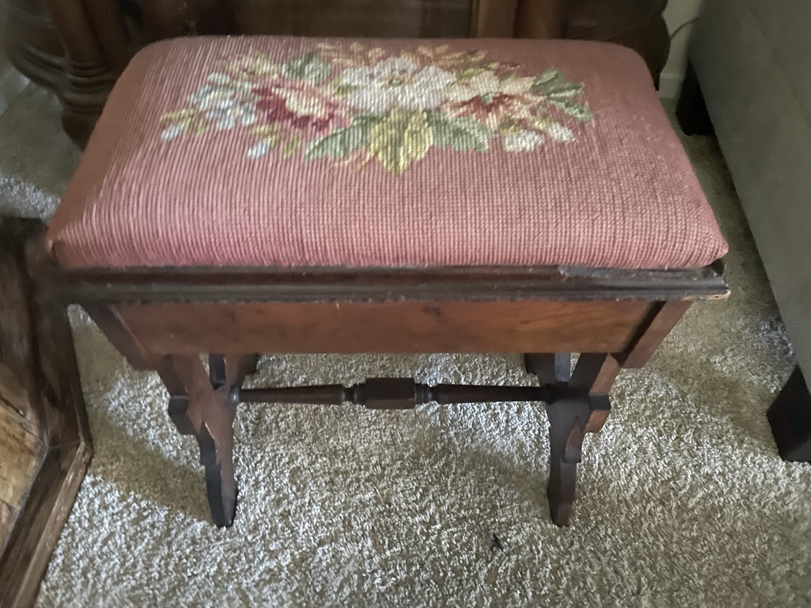 Antique Eastlake Victorian Stool Bench/Needlepoint Seat/Storage 18x10.5” 19”tall