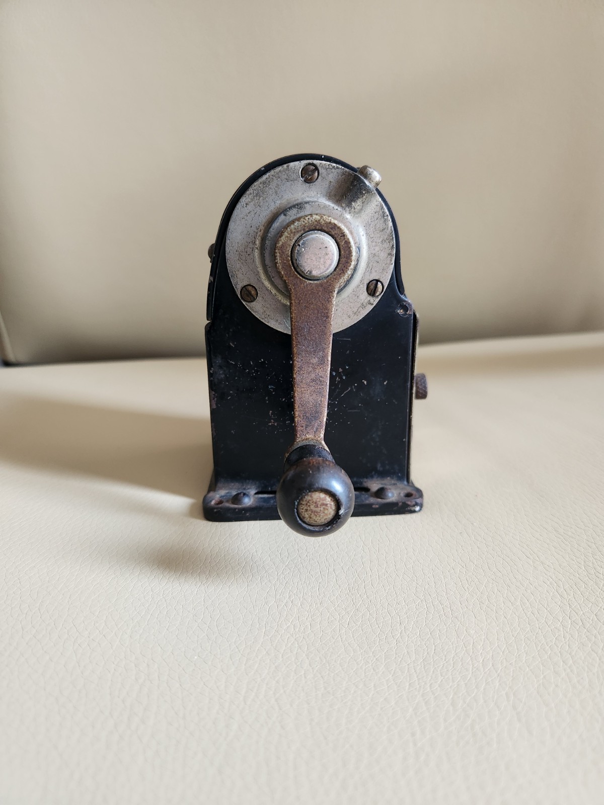 Wizard Automatic Pencil Sharpener Antique Rare early edition