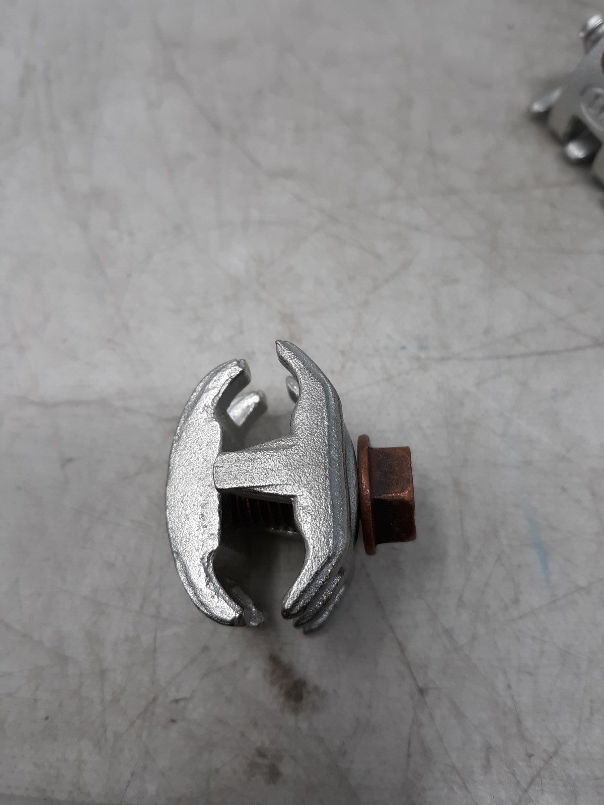 Cous SR Ground Cable Clamp – Lot of 19 Electrical Grounding Clamps
