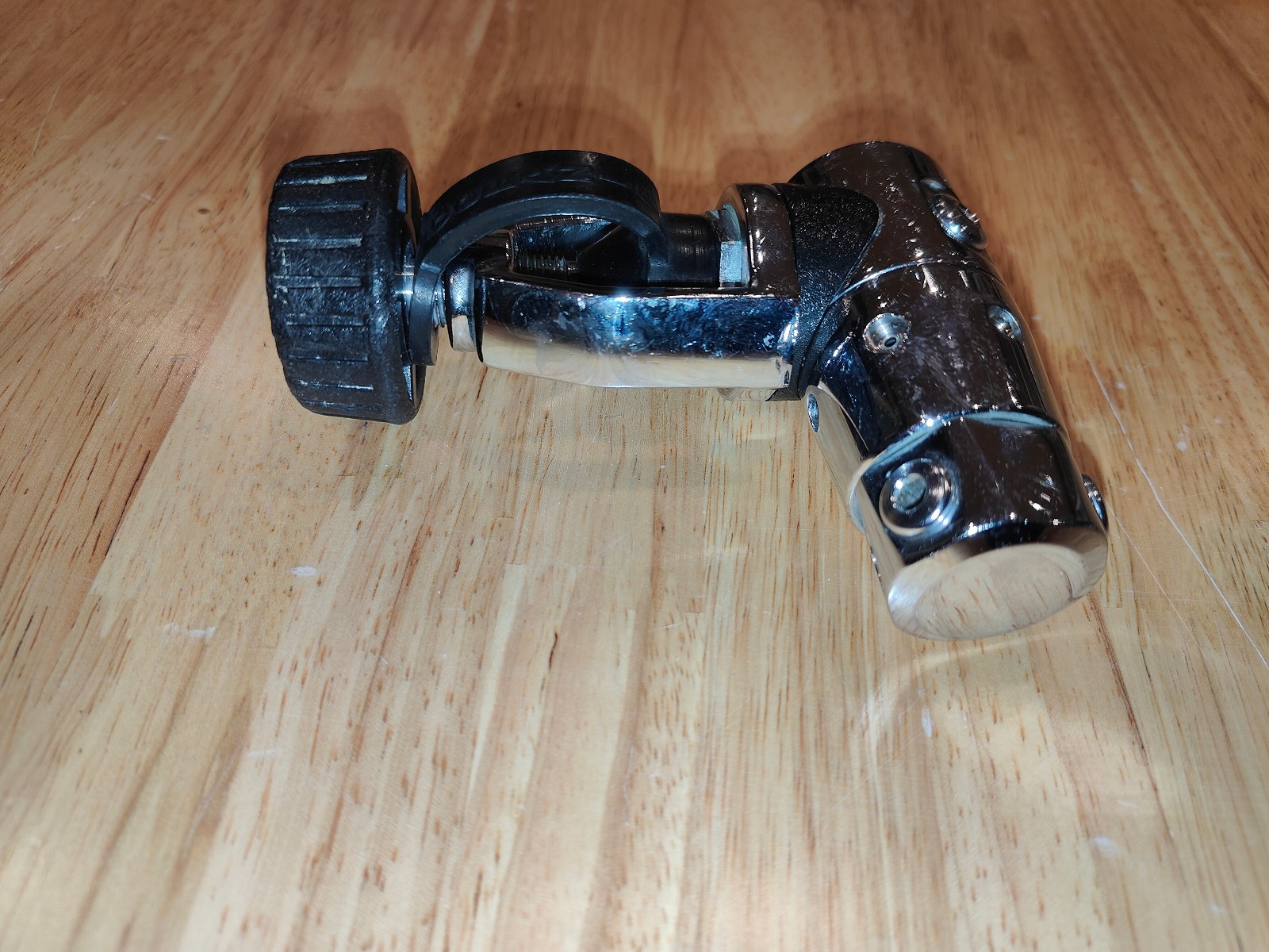 OCEANIC Balanced Piston Regulator First Stage, Tested Good, No Leaks